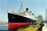Die "Queen Mary" im Hafen von Long Beach.